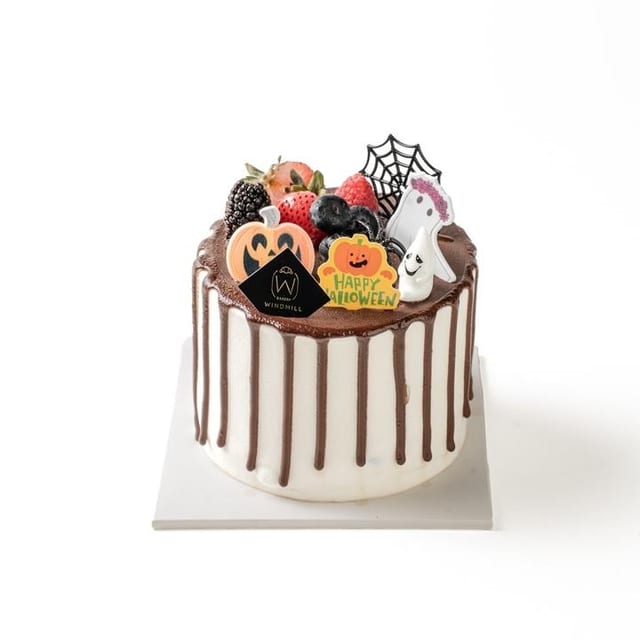 Berry Fresh Cream Mini Cake 5".
