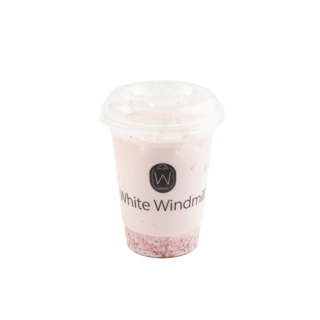 Fresh Strawberry Latte.